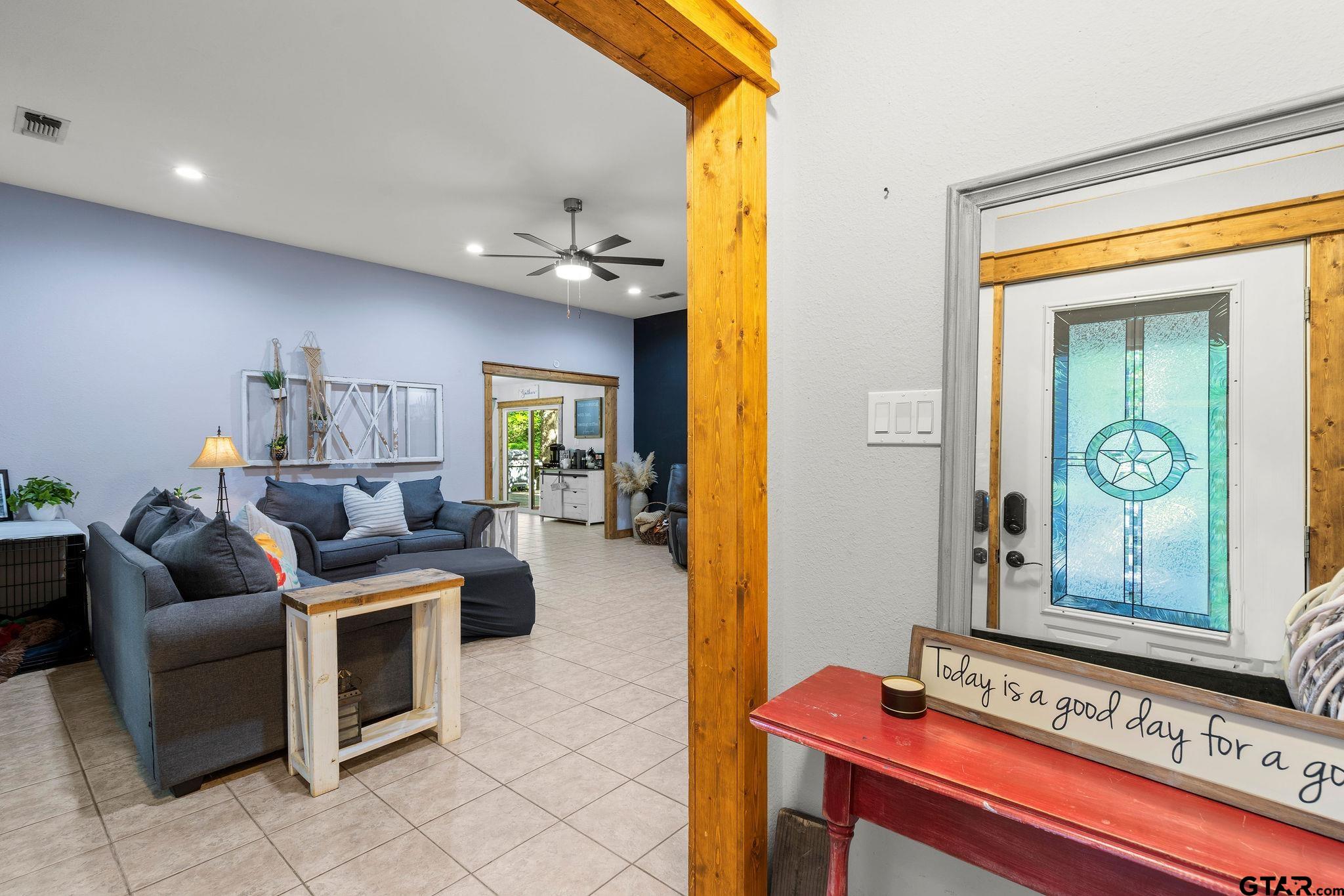 237 Saddleback Lane Holly Lake Ranch, TX 75765 - Photo 6 of 31