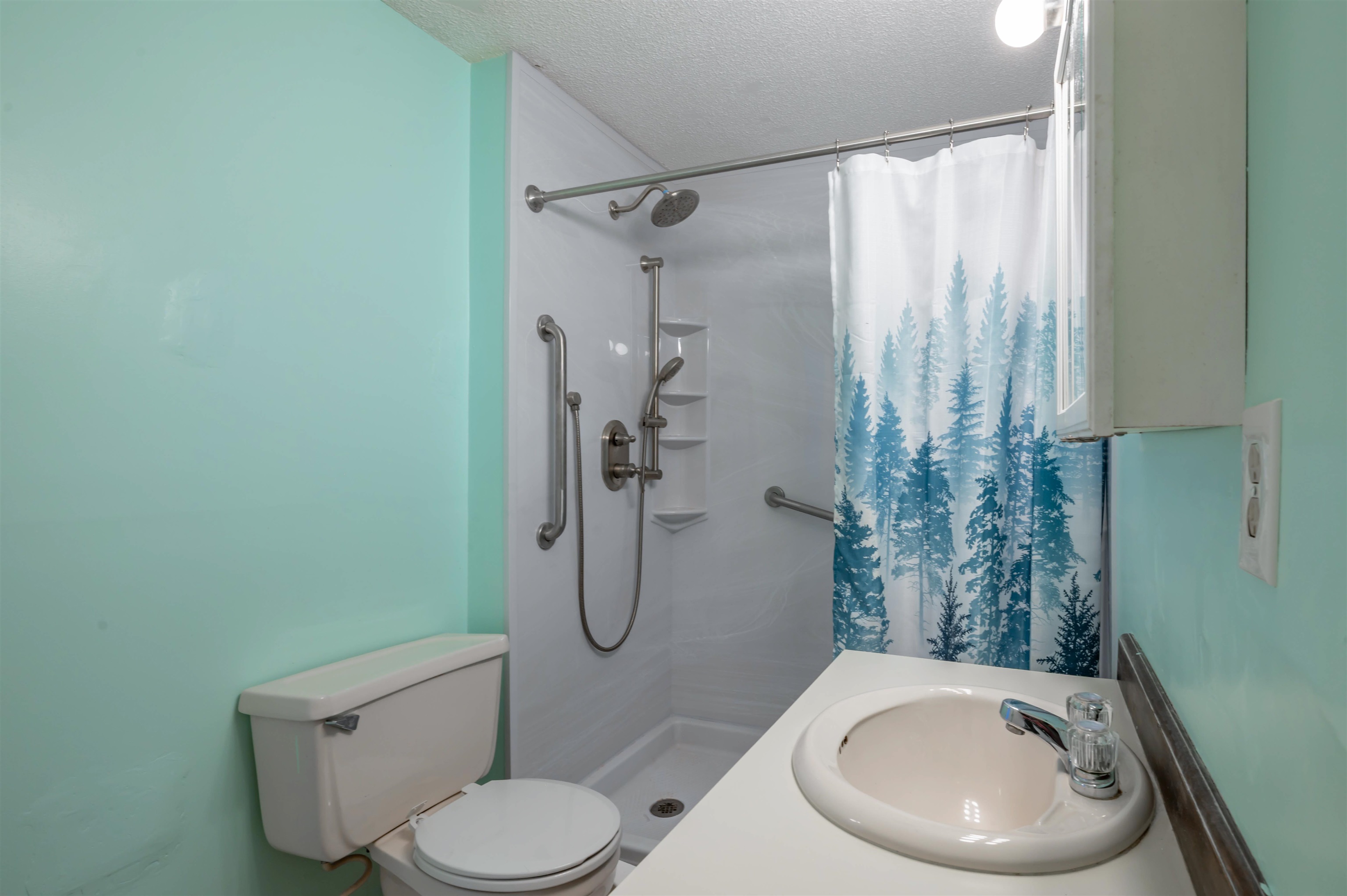 181 Cannongate III Road Nashua, NH 03063 - Photo 17 of 28
