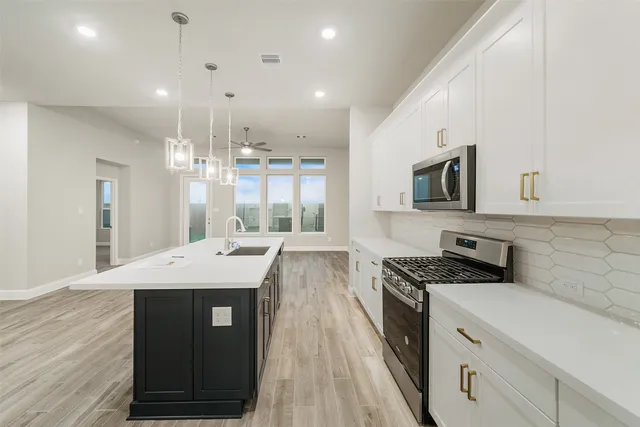 $398,994 | 14217 Juniper Breeze Court, Willis, TX 77318