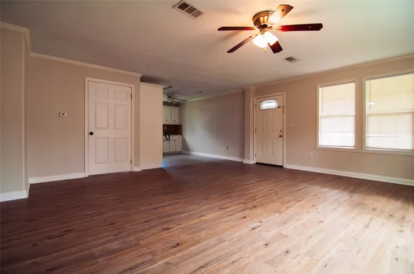 $1,499 | 14203 East Ravine Run, Willis, TX 77318