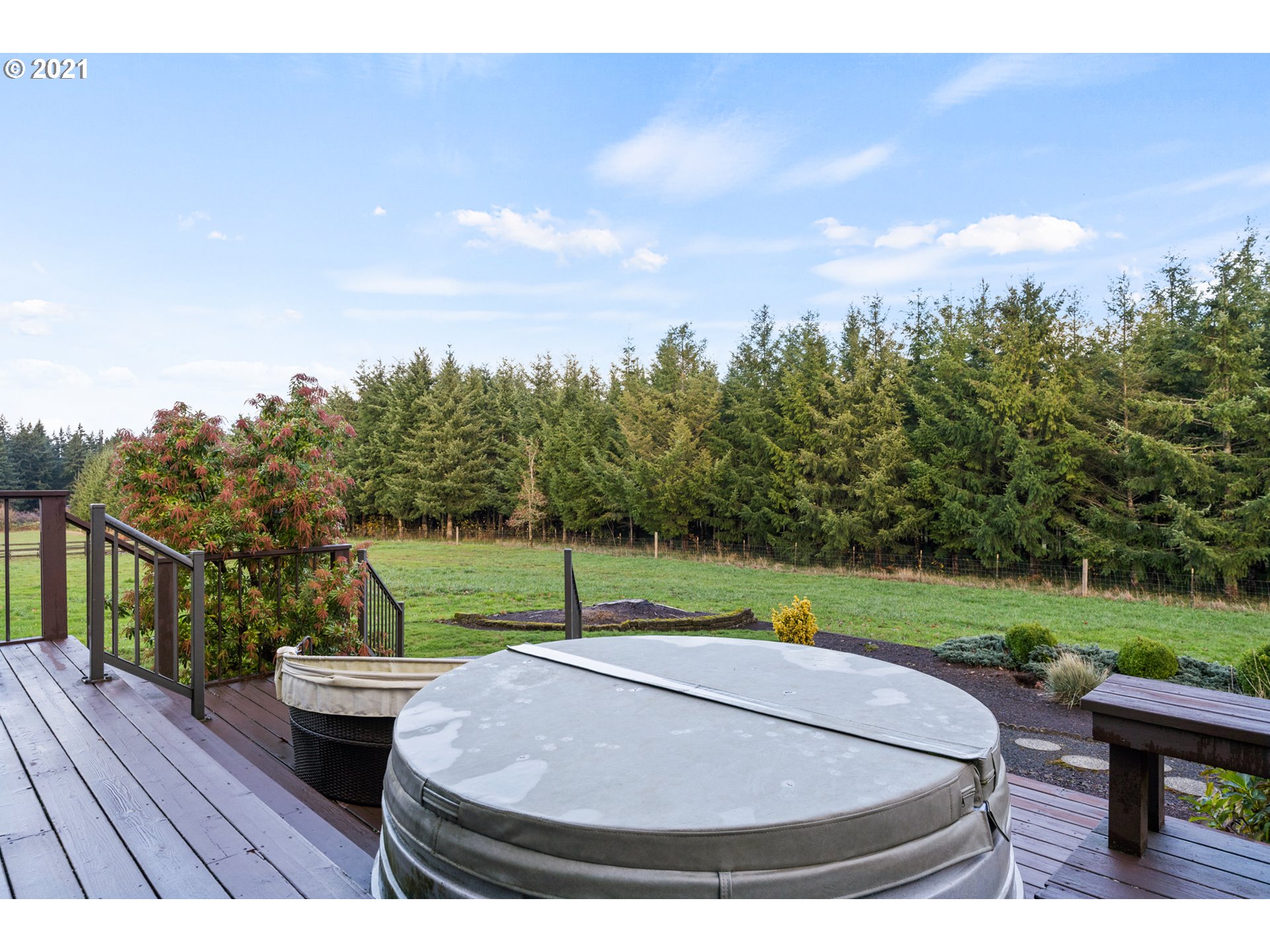 15695 South Carus Road Oregon City, OR 97045 - Photo 24 of 32 a view of outdoor space and yard