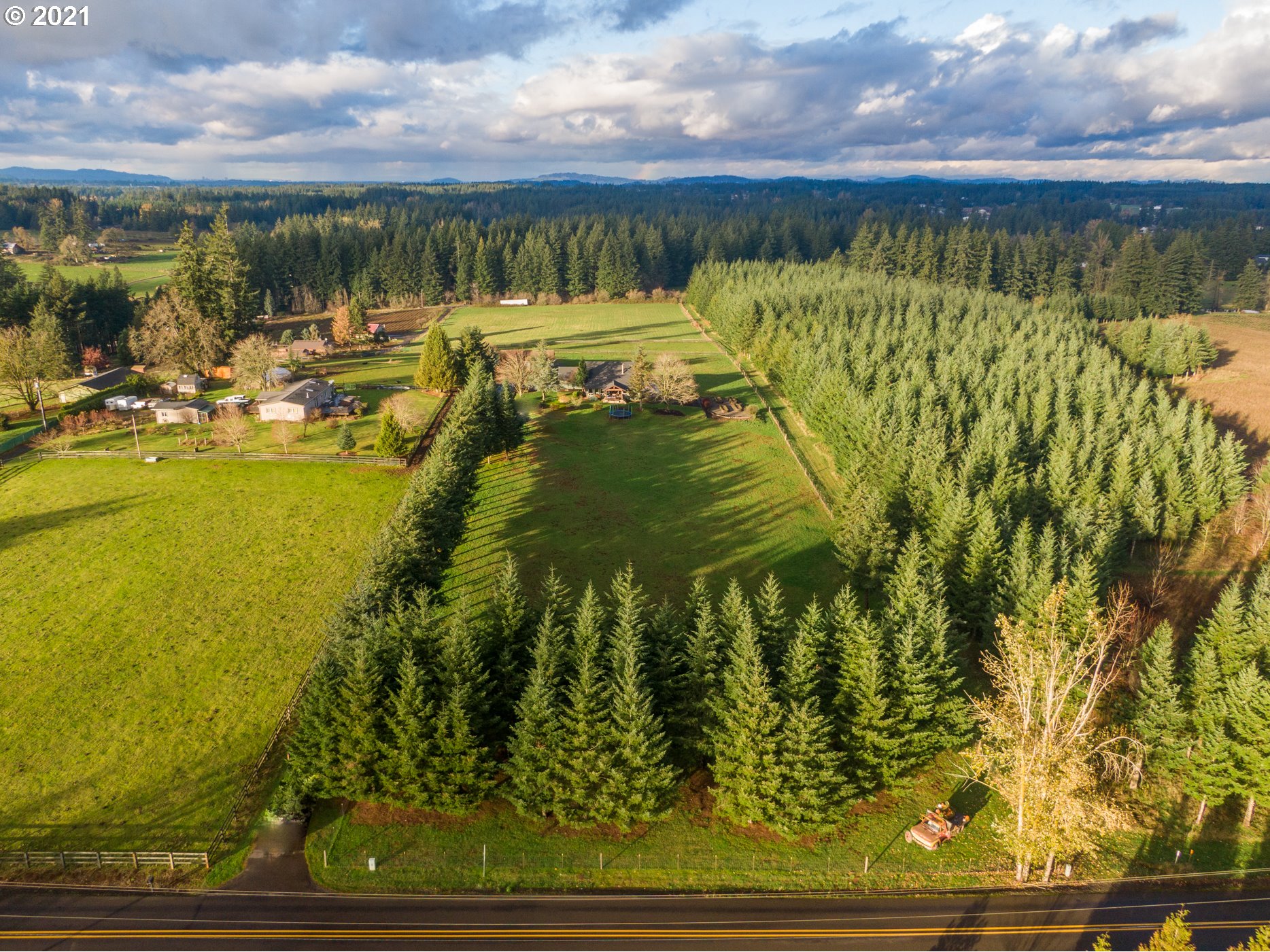 15695 South Carus Road Oregon City, OR 97045 - Photo 32 of 32 a view of a lake