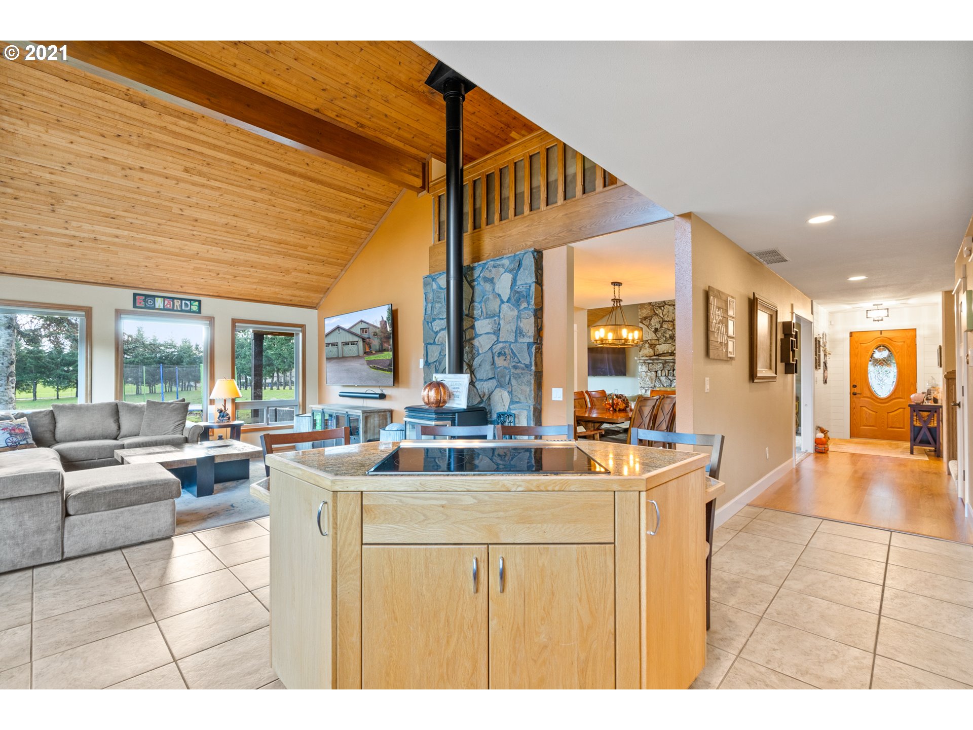 15695 South Carus Road Oregon City, OR 97045 - Photo 7 of 32 a very nice looking living room with a large window