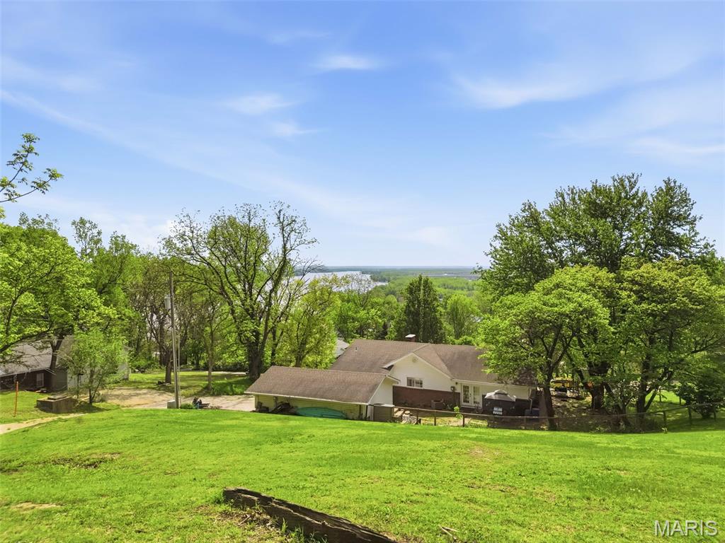 409 Luke Street Clarksville, MO 63336 - Photo 11 of 73