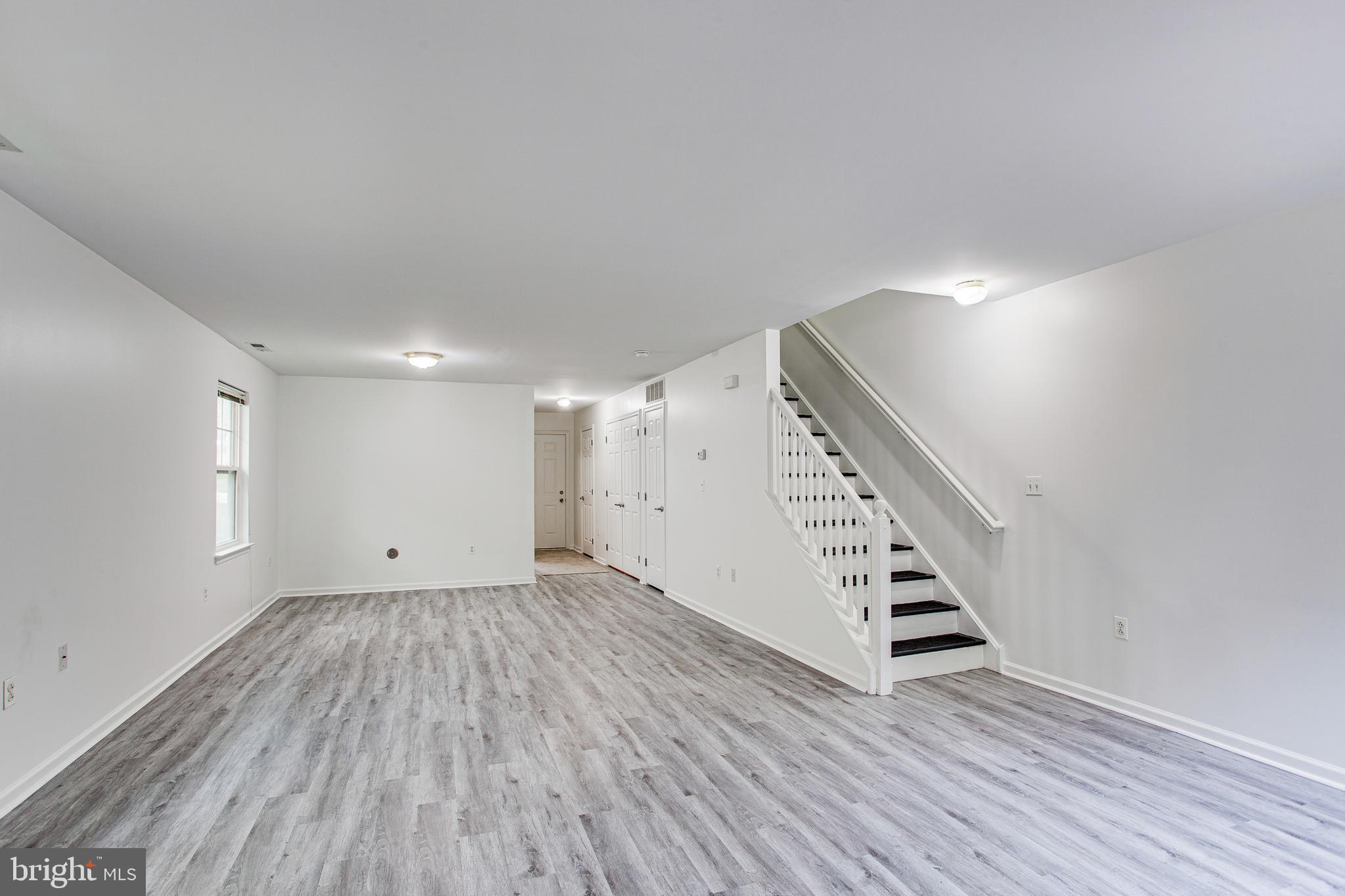 3726 Merrick Road Philadelphia, PA 19129 - Photo 6 of 31 Gallery Image 6