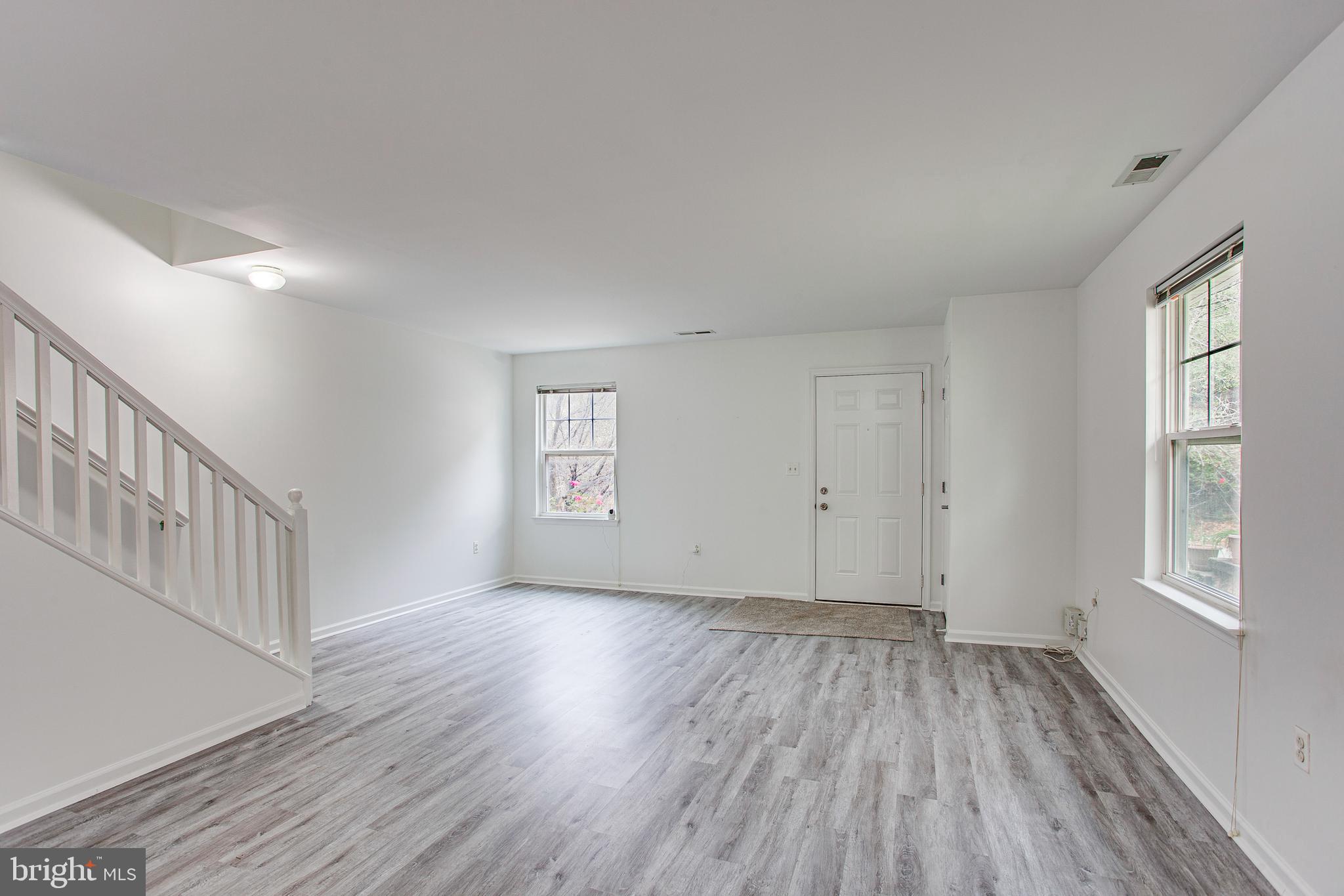 3726 Merrick Road Philadelphia, PA 19129 - Photo 7 of 31 Gallery Image 7