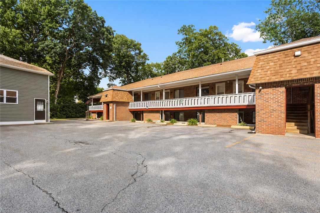 569 Smithfield Road, Unit 23 North Providence, RI 02904 - Photo 21 of 23