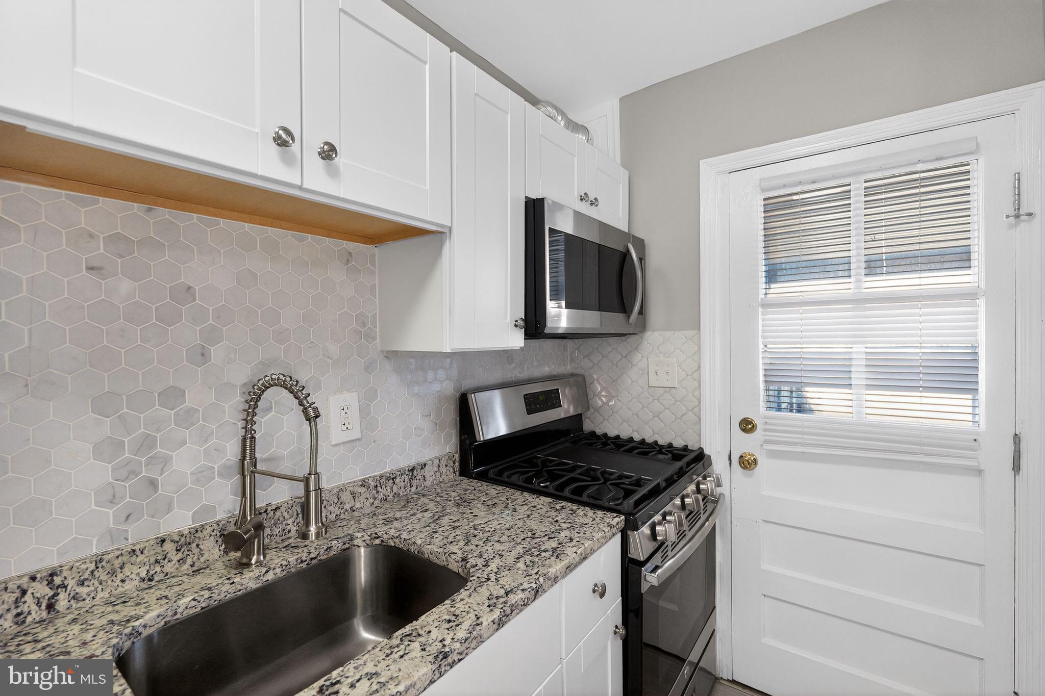 3425 Dunran Road Dundalk, MD 21222 - Photo 11 of 30