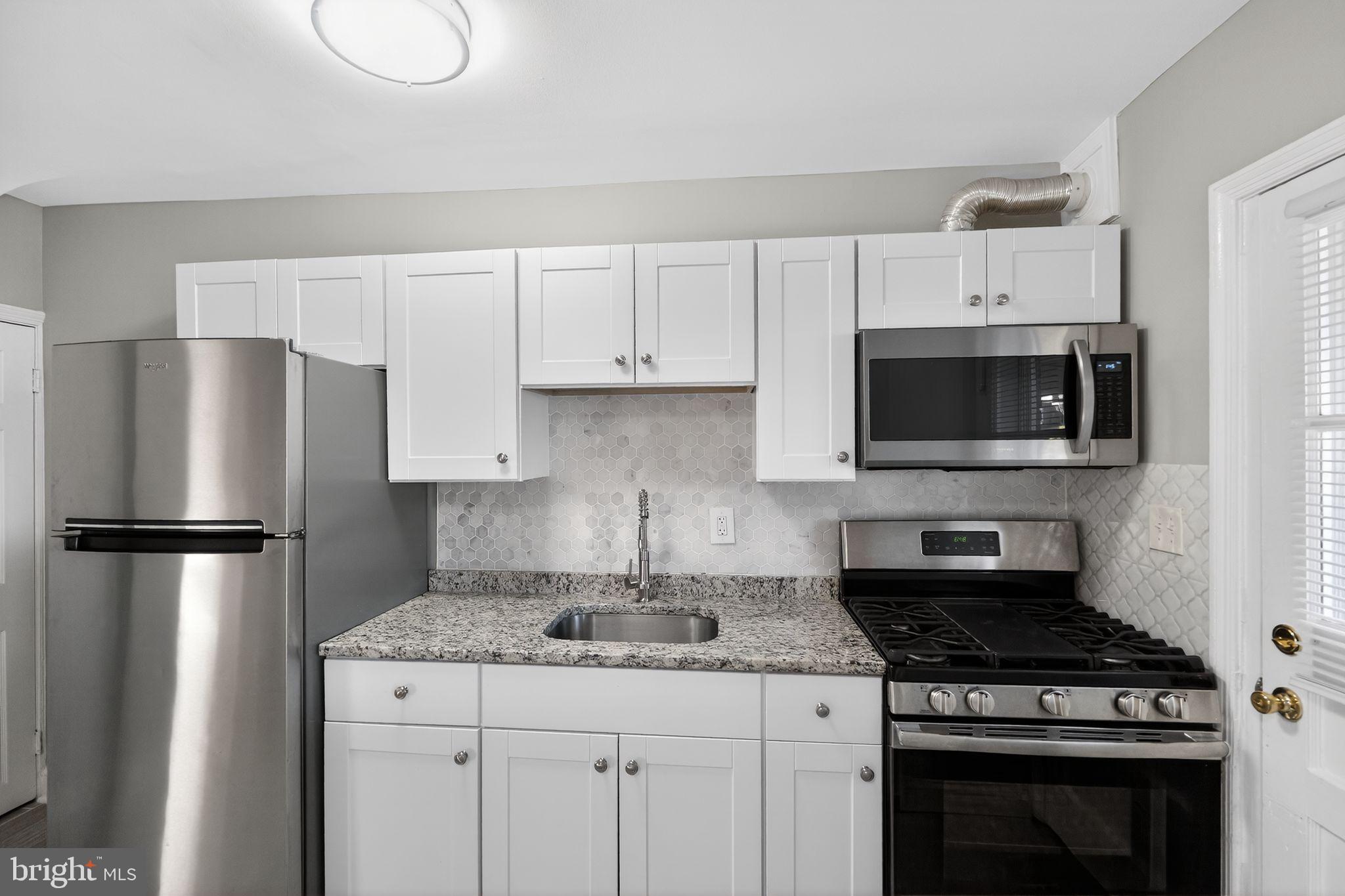 3425 Dunran Road Dundalk, MD 21222 - Photo 14 of 30