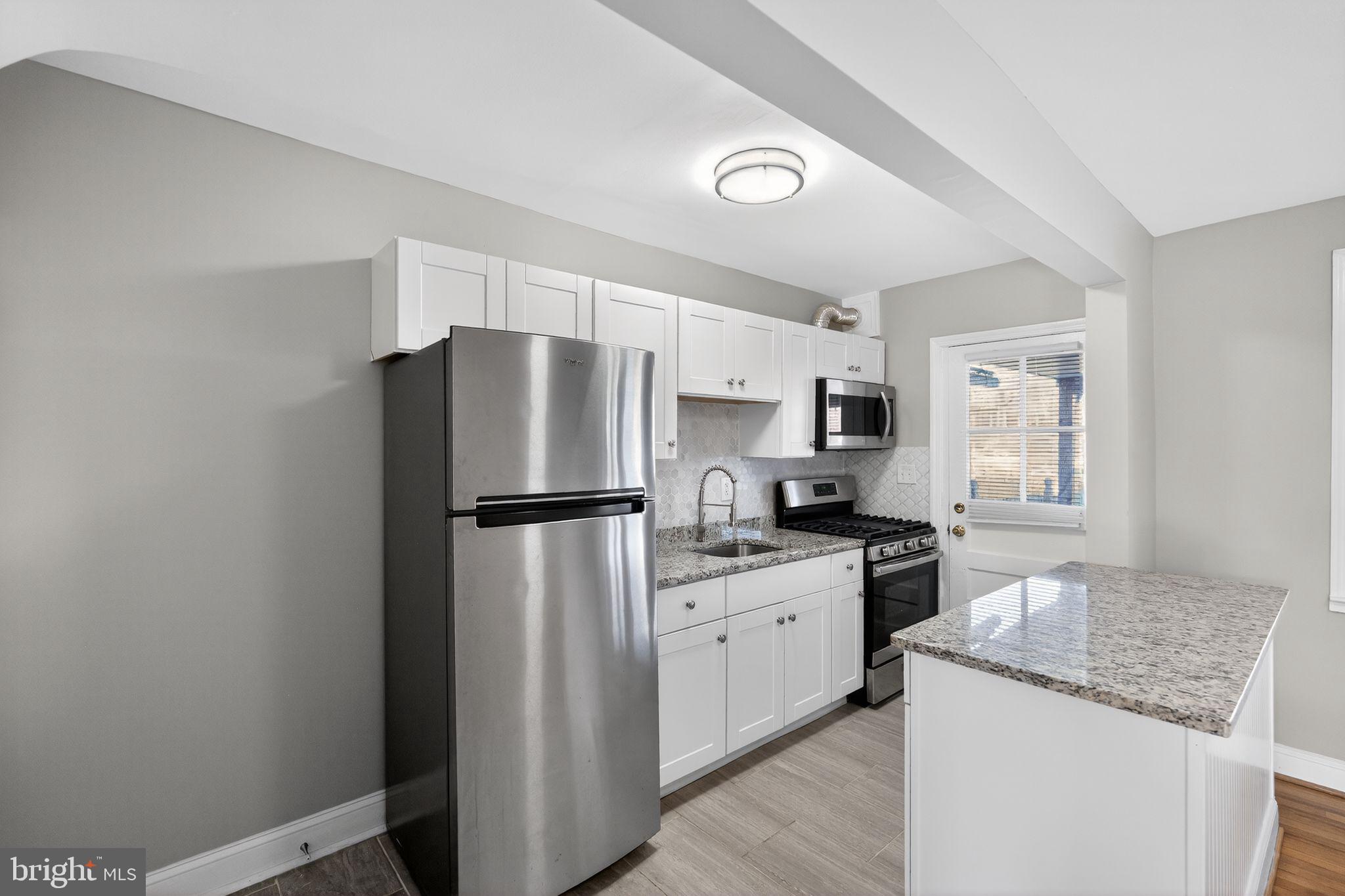 3425 Dunran Road Dundalk, MD 21222 - Photo 15 of 30