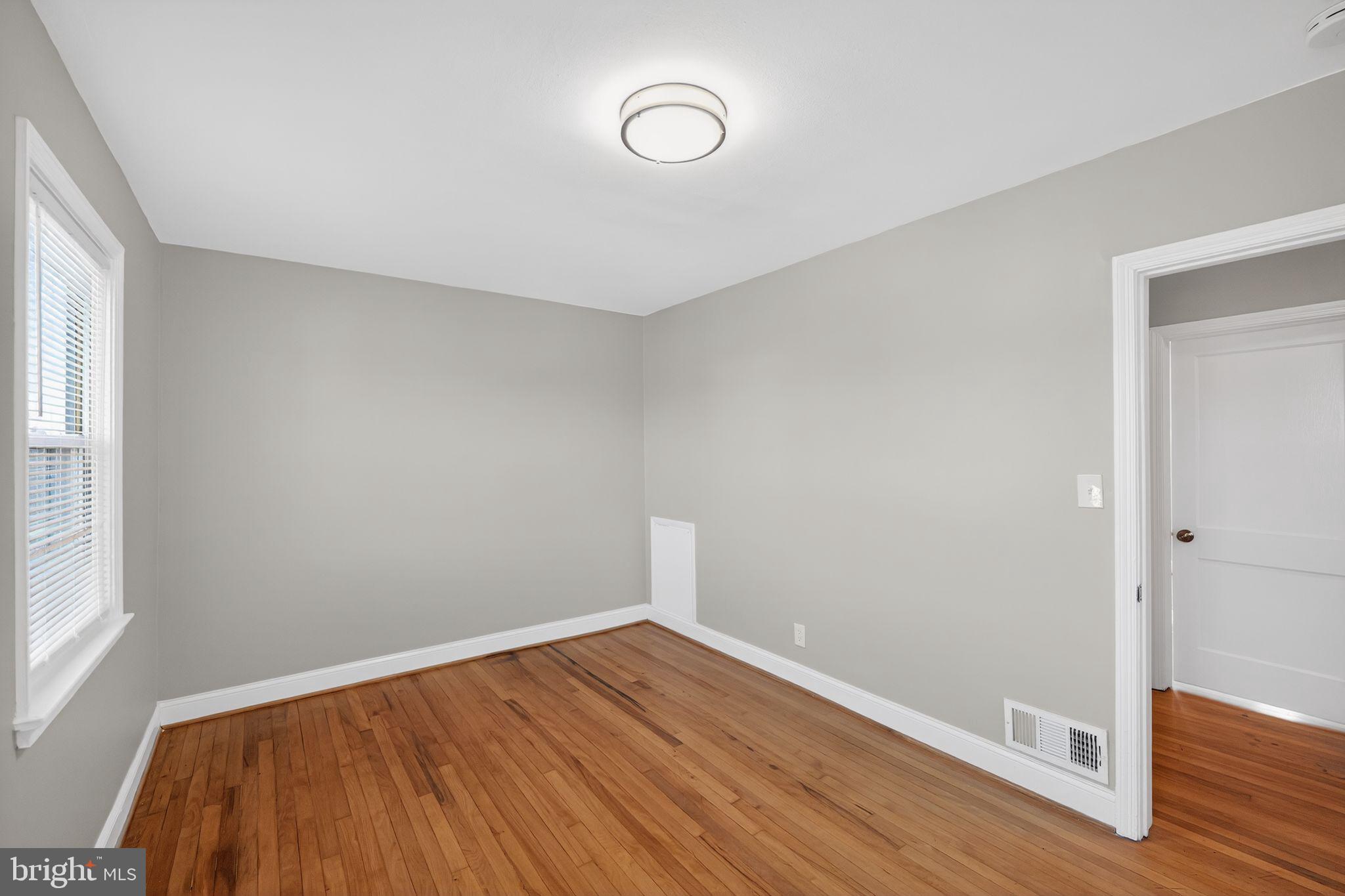 3425 Dunran Road Dundalk, MD 21222 - Photo 22 of 30