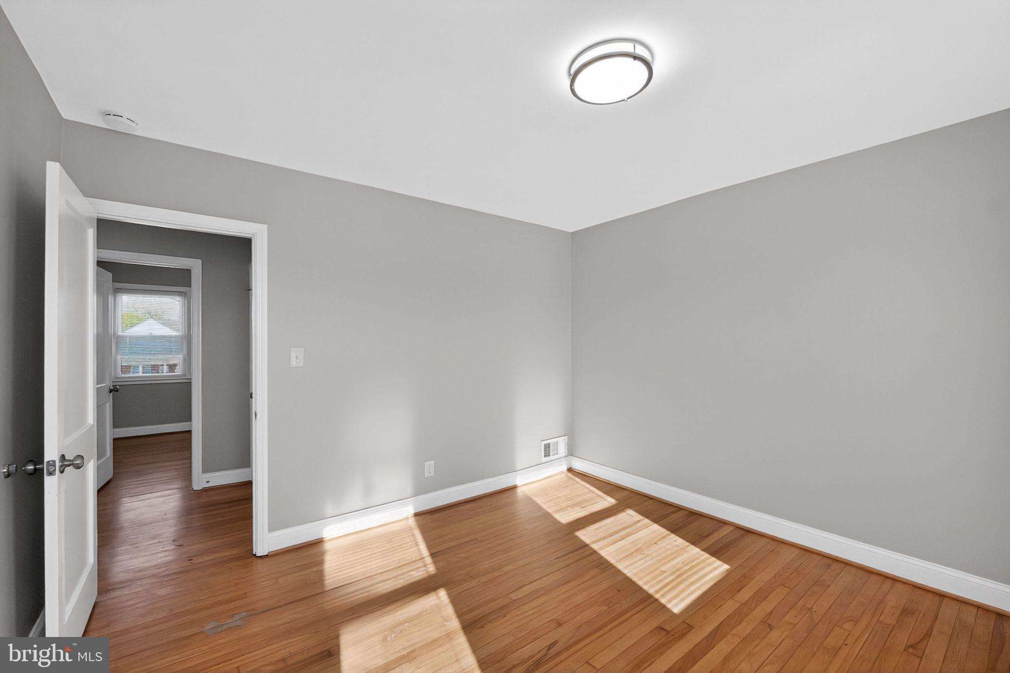 3425 Dunran Road Dundalk, MD 21222 - Photo 23 of 30