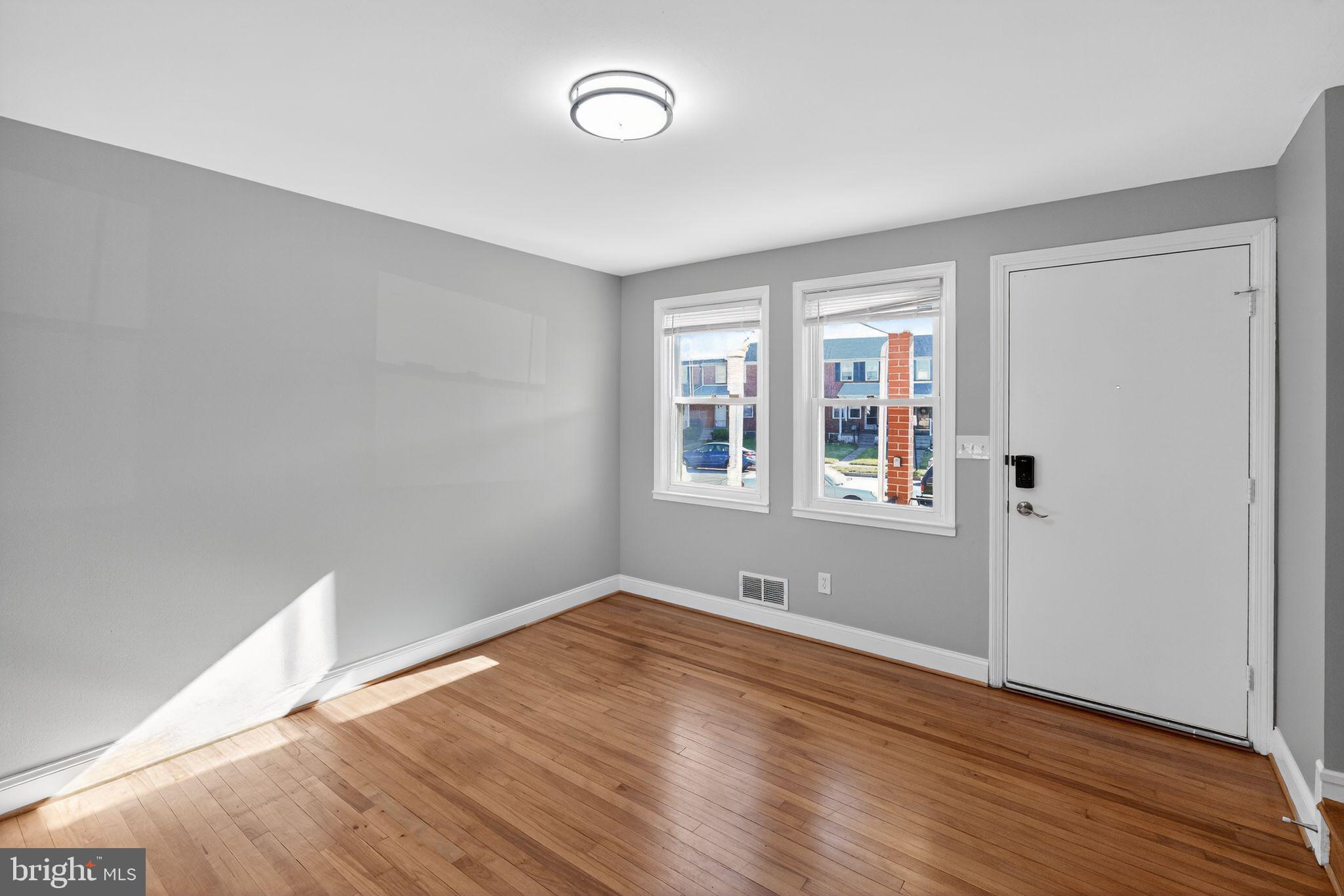 3425 Dunran Road Dundalk, MD 21222 - Photo 6 of 30