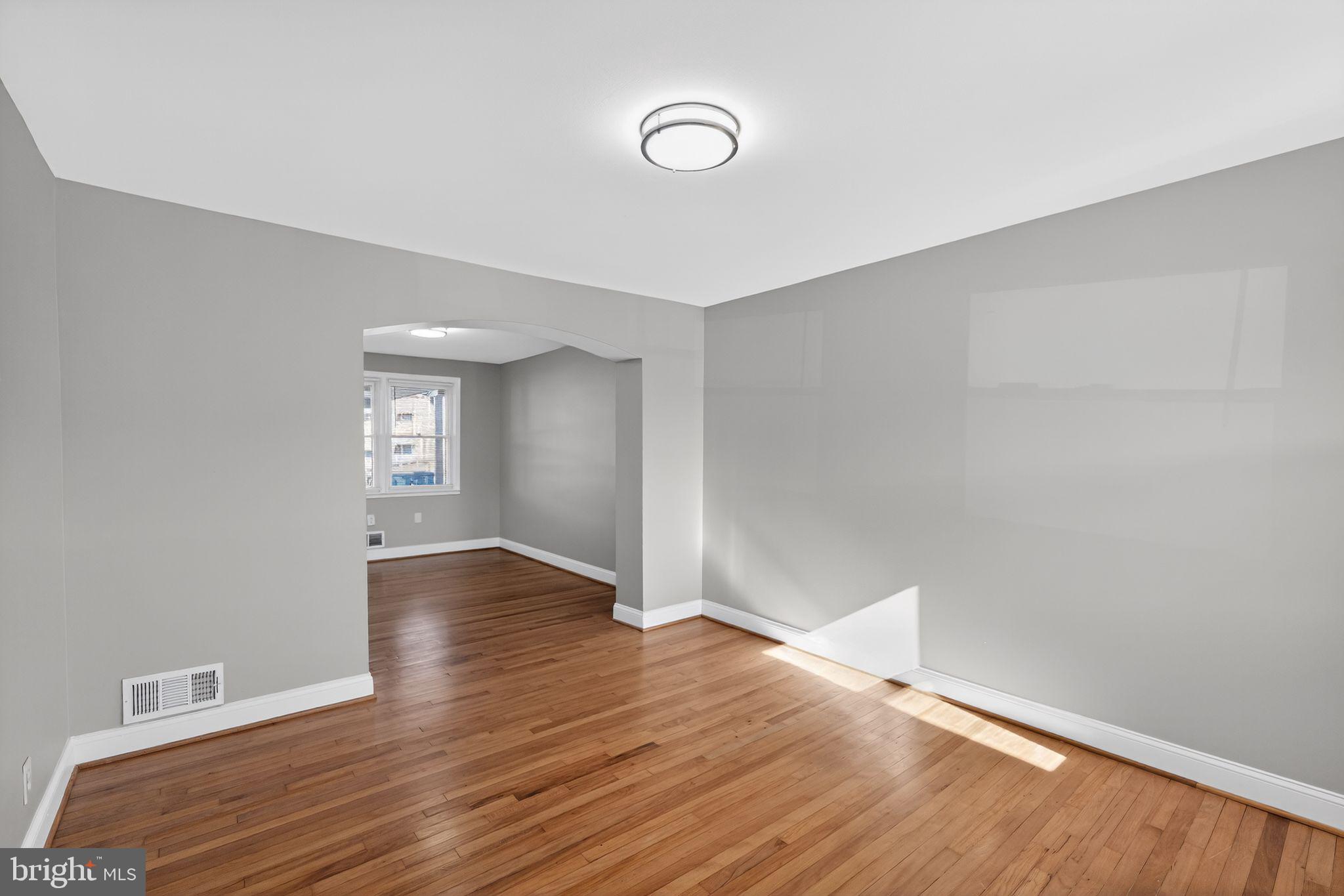 3425 Dunran Road Dundalk, MD 21222 - Photo 7 of 30