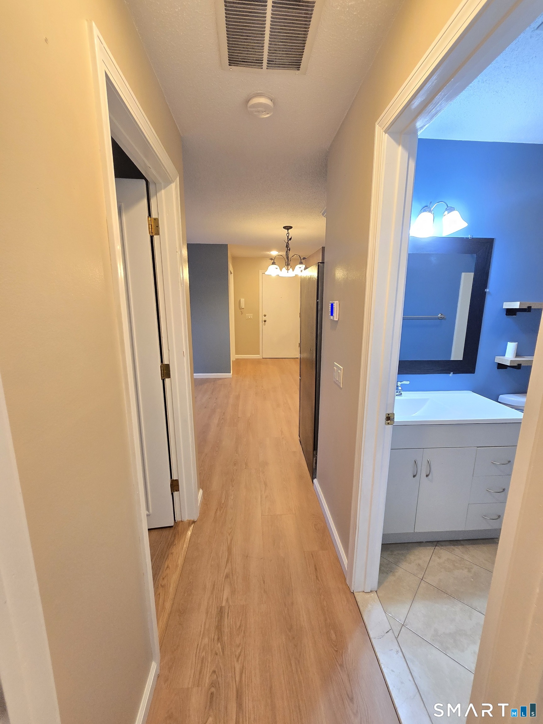 54 North Mountain Road, Unit 302 New Britain, CT 06053 - Photo 14 of 20 Gallery Image 14
