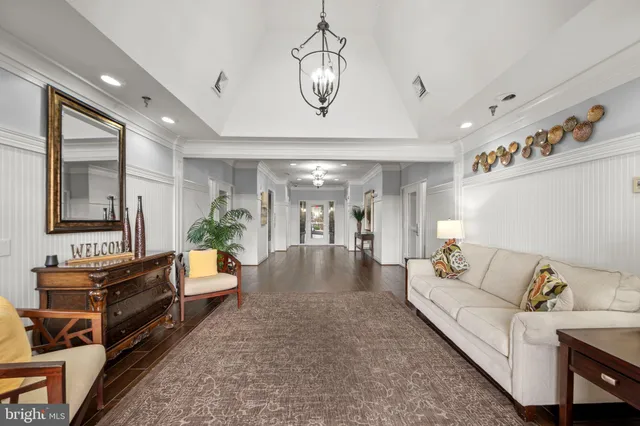 $449,000 | 1621 Ladue Court, Unit 105, Woodbridge, VA 22191