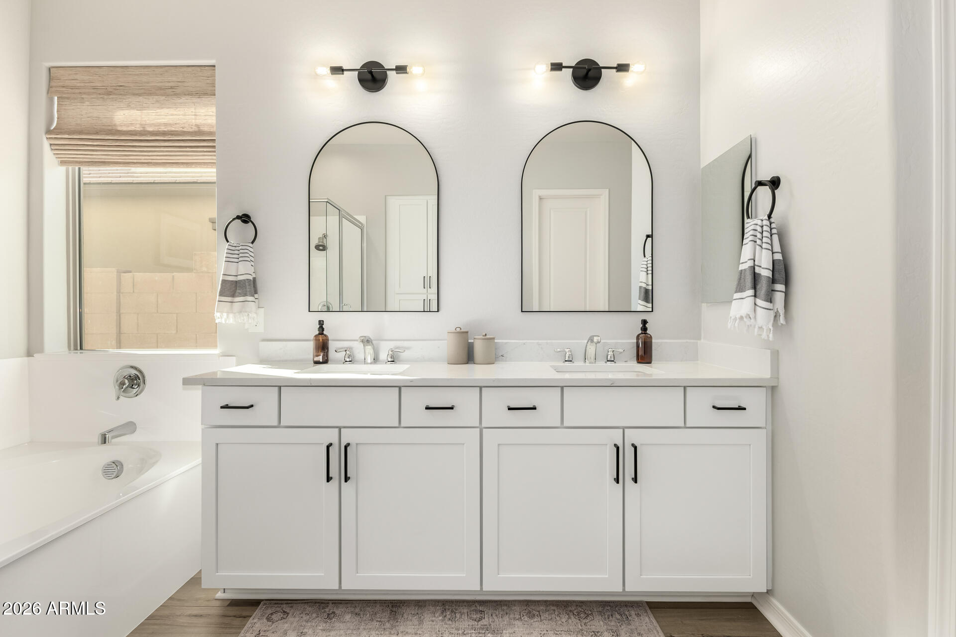 23122 East Mayberry Road Queen Creek, AZ 85142 - Photo 19 of 47 Primary Ensuite