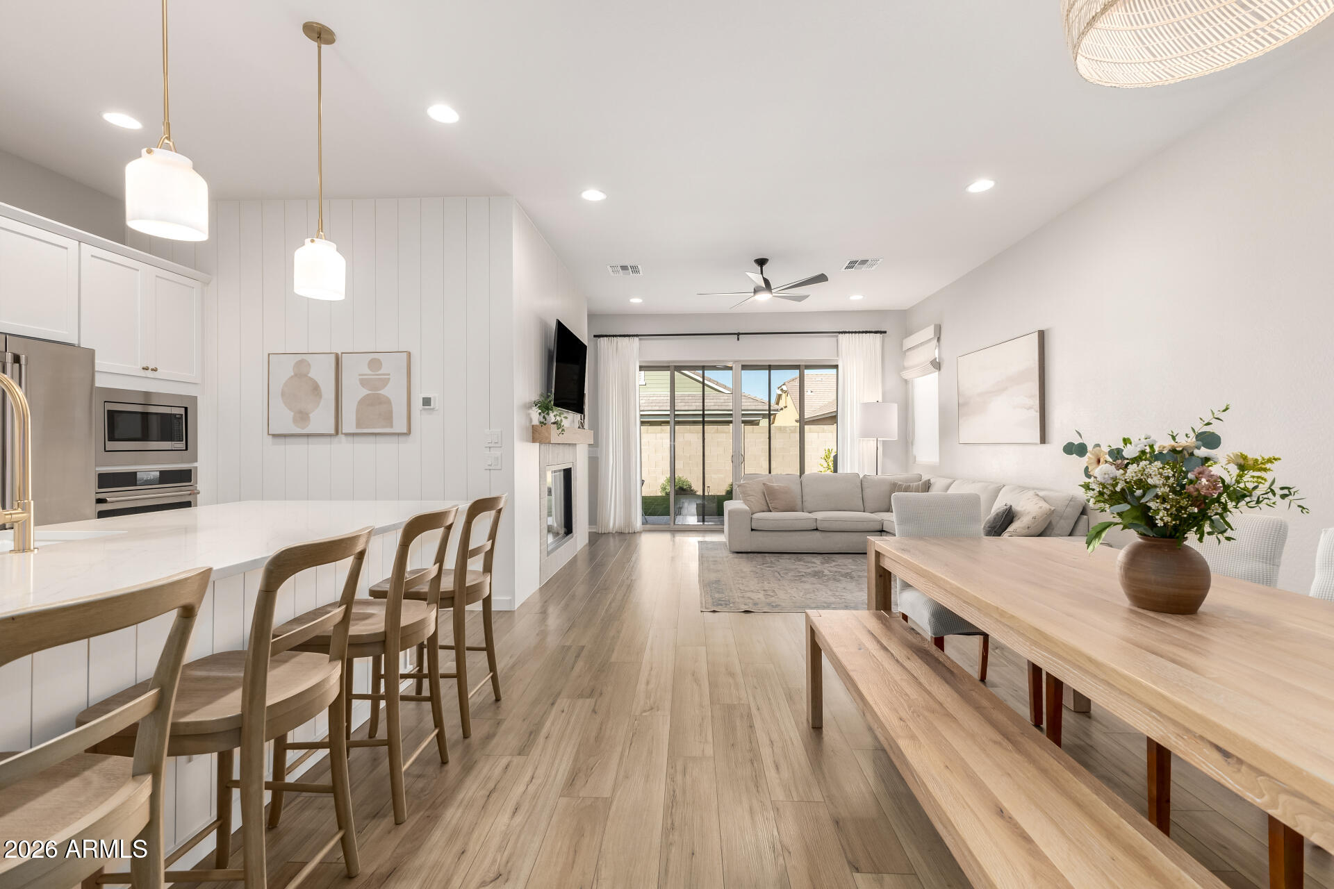 23122 East Mayberry Road Queen Creek, AZ 85142 - Photo 7 of 47 Kitchen and Dining