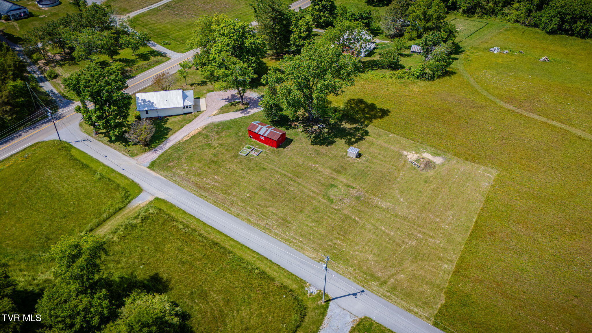 1620 Spider Stines Road Greeneville, TN 37745 - Photo 27 of 29 103