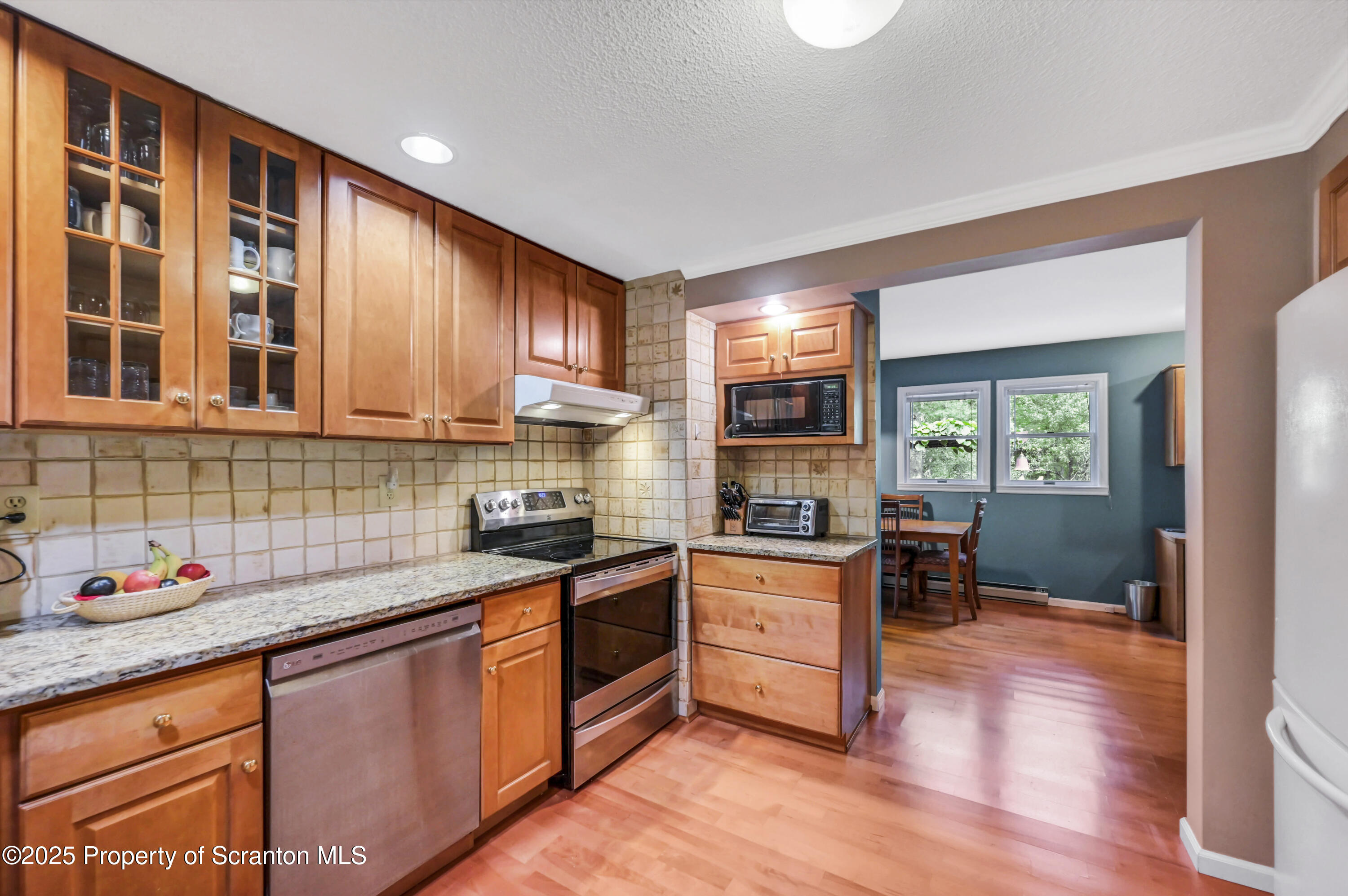 353 Benton Road Dalton, PA 18414 - Photo 12 of 78 Kitchen