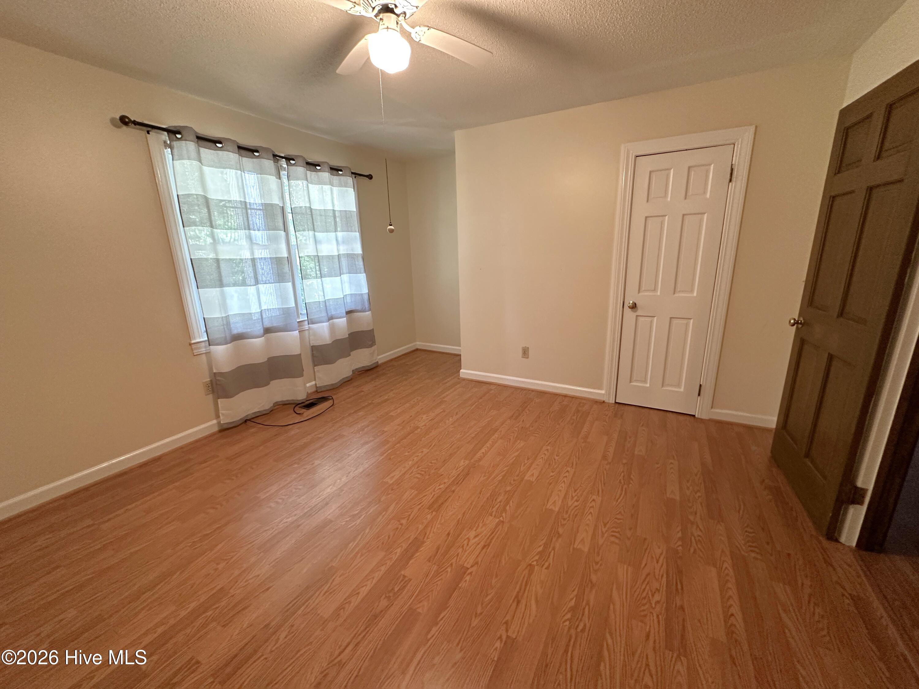 504 Pineview Road Clinton, NC 28328 - Photo 15 of 30 Bedroom 1
