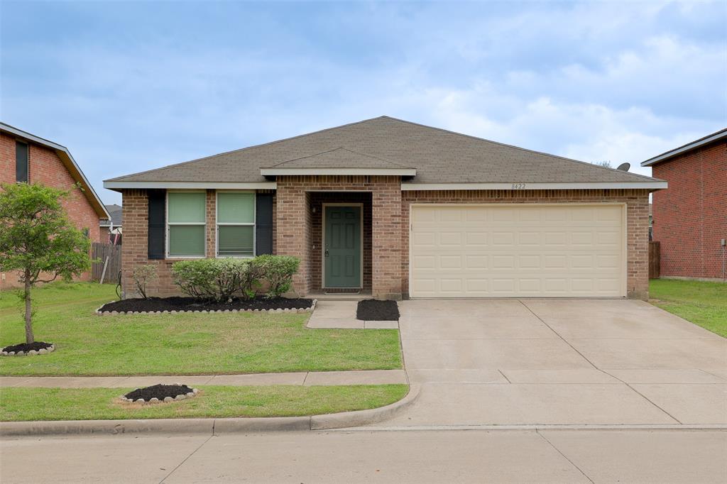 8422 Seven Hills Road Arlington, TX 76002 - Photo 1 of 28