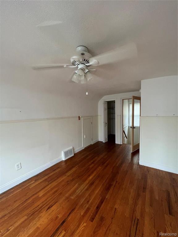 3450 Harding Street Dearborn, MI 48124 - Photo 24 of 31