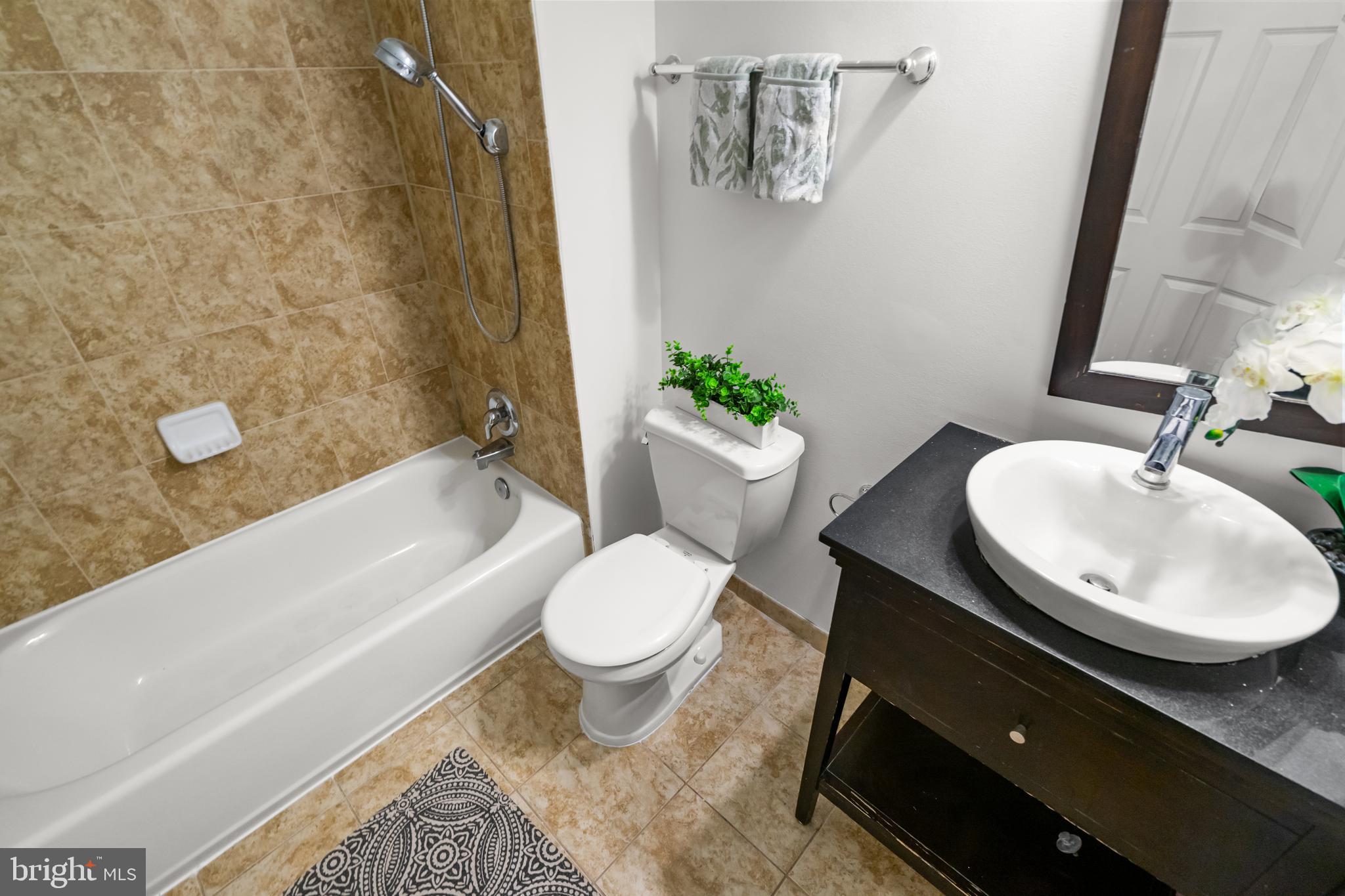 2627 Adams Mill Road Northwest, Unit 104 Washington, DC 20009 - Photo 19 of 36