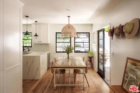 $1,549,000 | 8421 Kirkwood Drive, Los Angeles, CA 90046