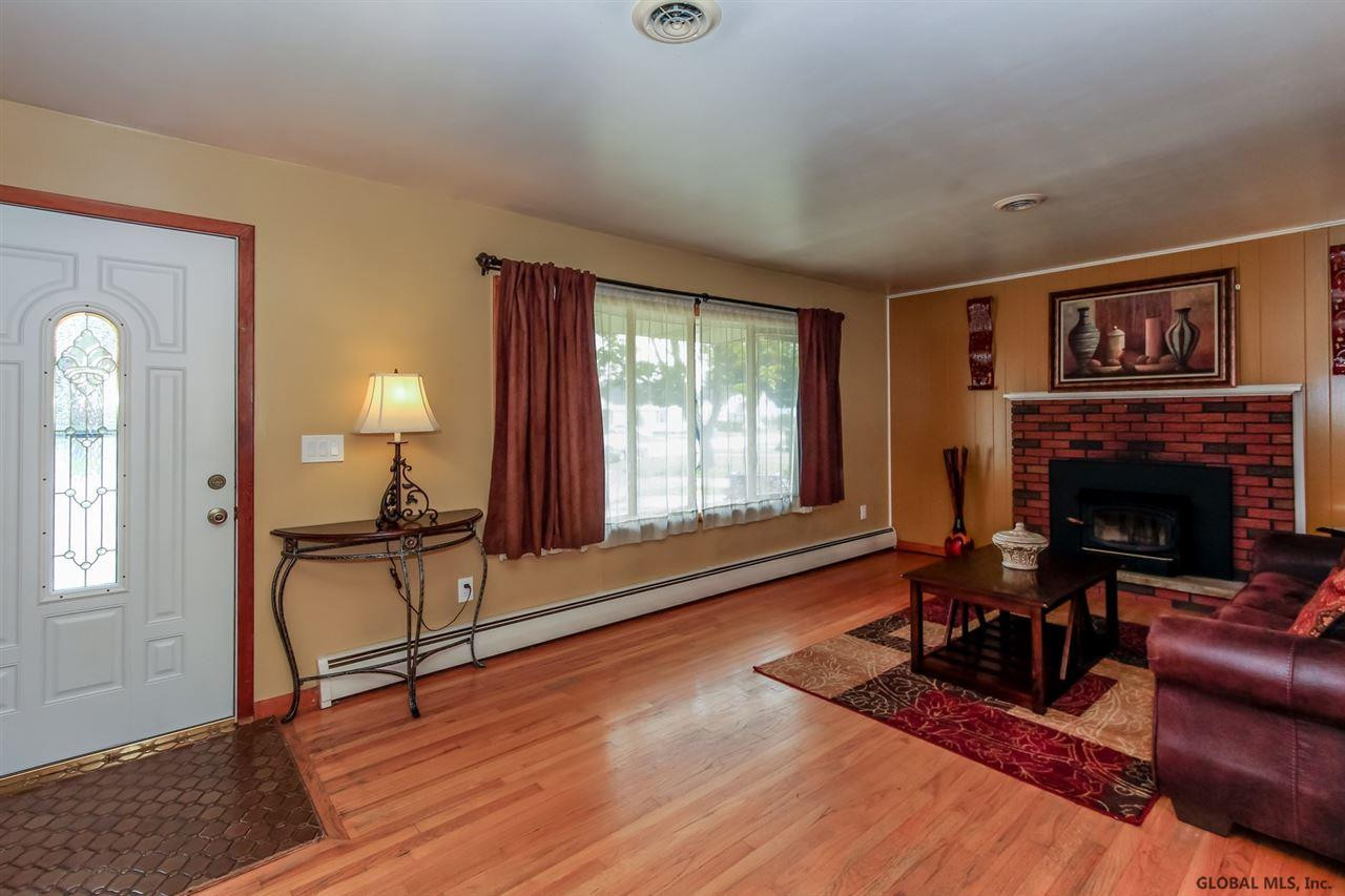 1765 Norfolk Avenue Schenectady, NY 12303 - Photo 6 of 25 Photo 6