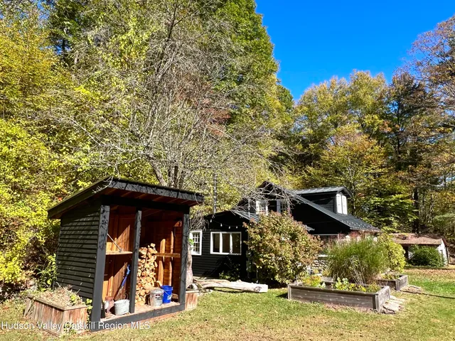 $2,500 | 654 Watson Hollow Road, West Shokan, NY 12494