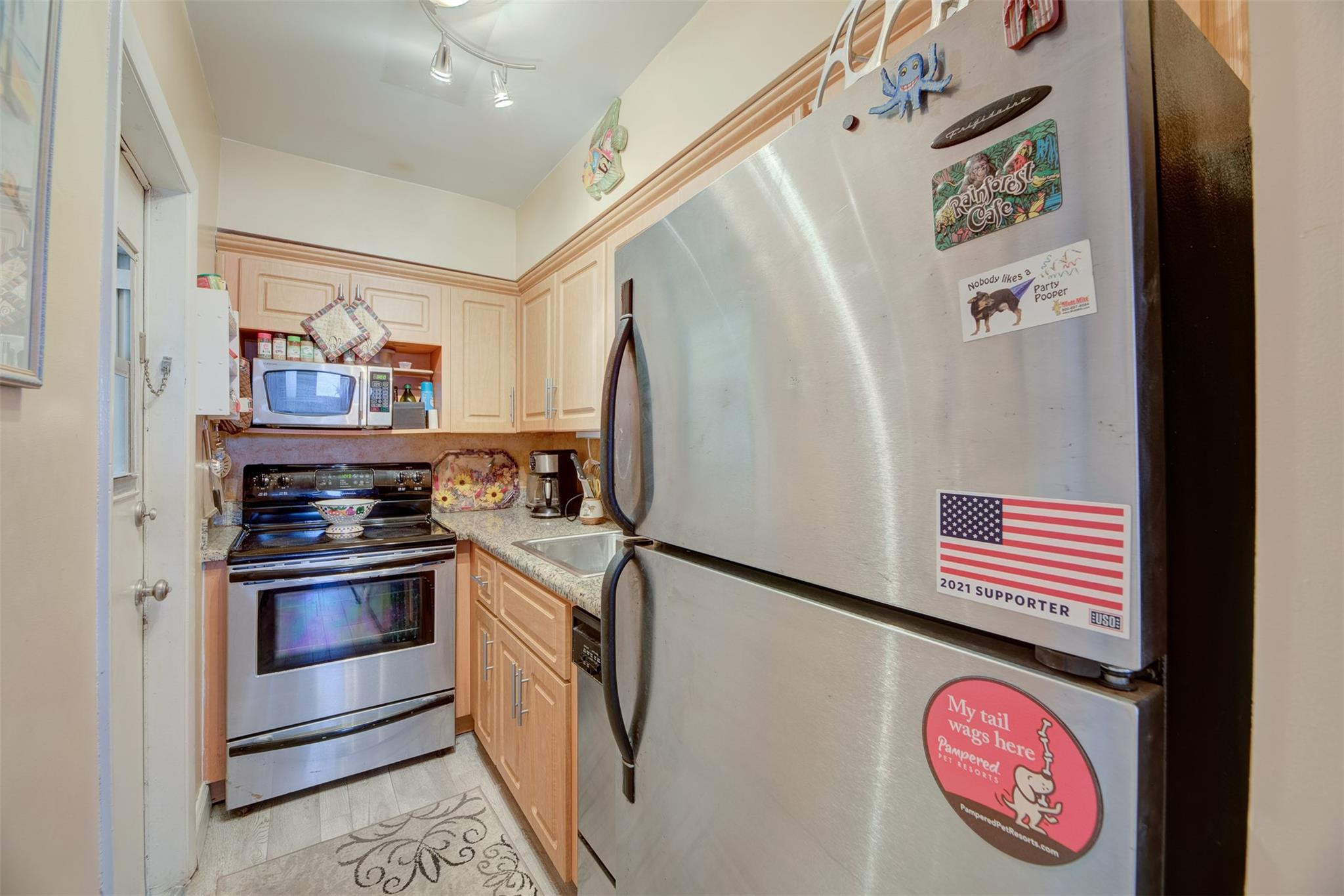 1815 North Surf Road, Unit 403 Hollywood, FL 33019 - Photo 9 of 28 Photo 9