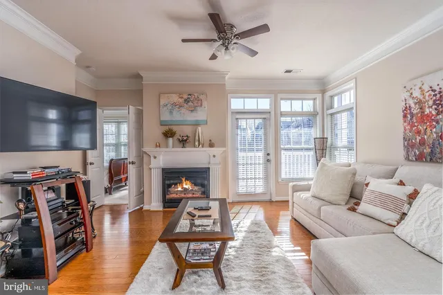 $2,600 | 503 Sunset View Terrace Southeast, Unit 208, Leesburg, VA 20175