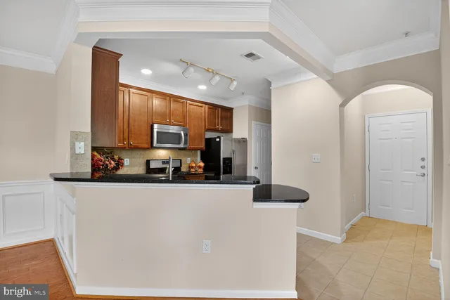 $2,600 | 503 Sunset View Terrace Southeast, Unit 208, Leesburg, VA 20175