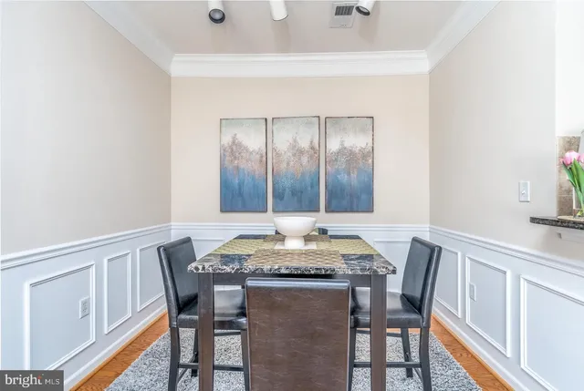 $2,600 | 503 Sunset View Terrace Southeast, Unit 208, Leesburg, VA 20175