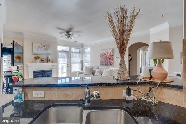 $2,600 | 503 Sunset View Terrace Southeast, Unit 208, Leesburg, VA 20175