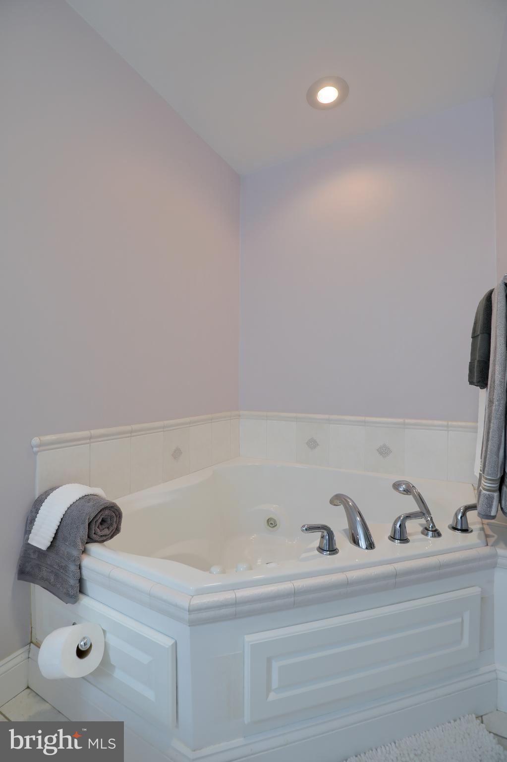 647 Millcross Road Lancaster, PA 17601 - Photo 20 of 42