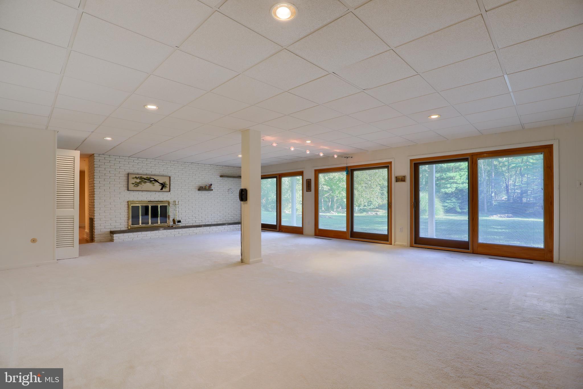 647 Millcross Road Lancaster, PA 17601 - Photo 23 of 42