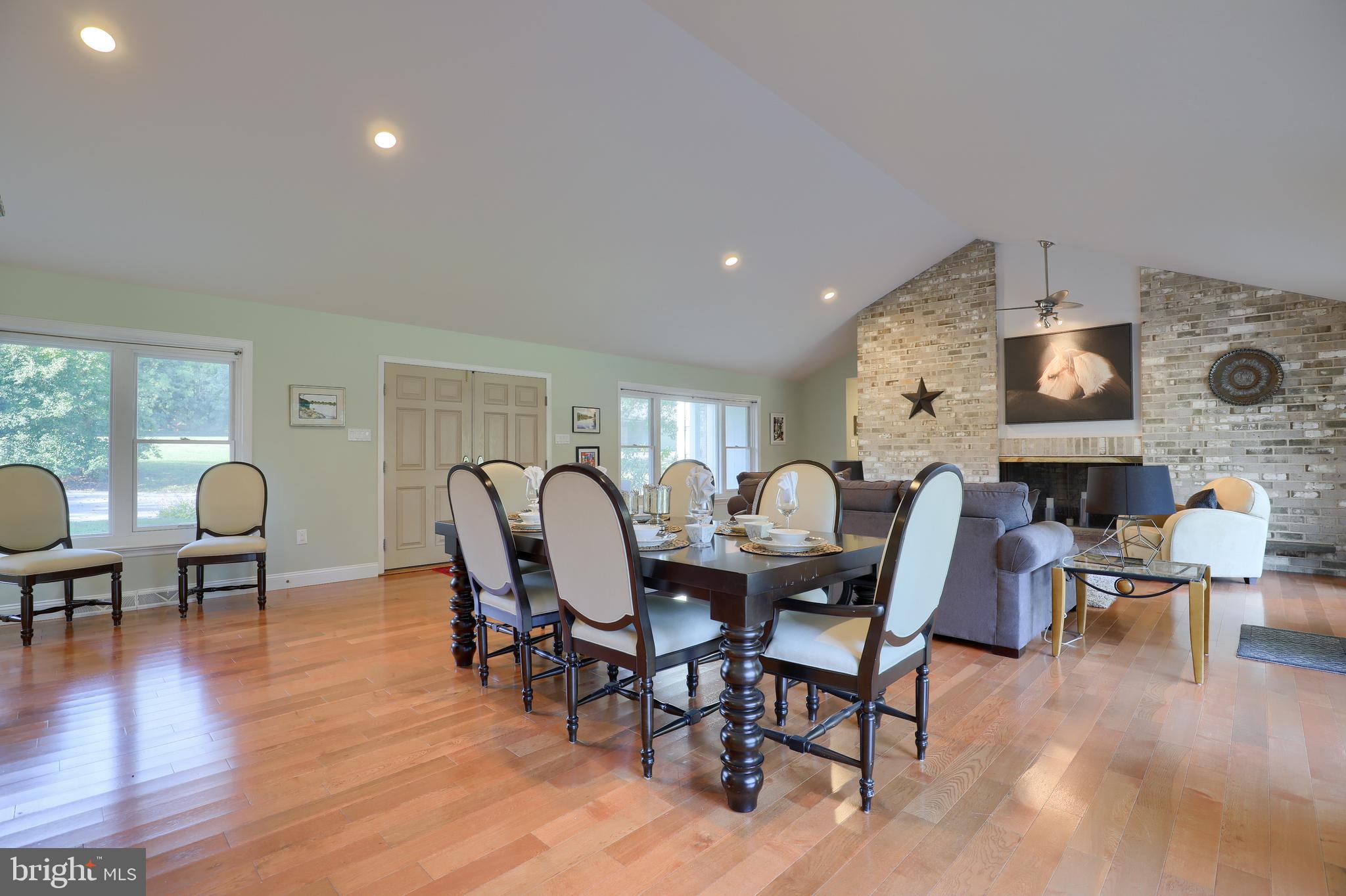 647 Millcross Road Lancaster, PA 17601 - Photo 9 of 42