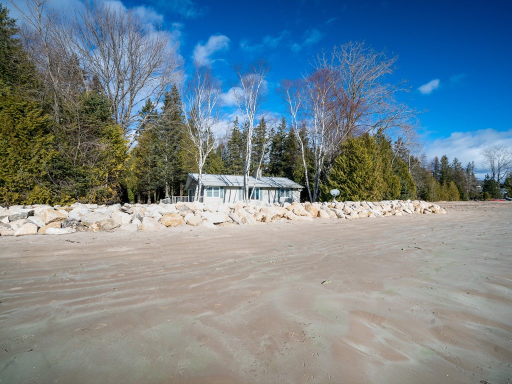 2175-77 Ridges Road Baileys Harbor, WI 54202 - Photo 13 of 44