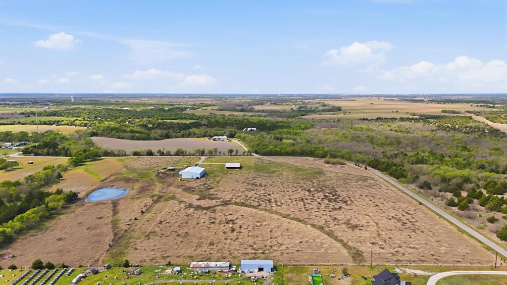 1748 Wilson Road Palmer, TX 75152 - Photo 33 of 40 a view of a lake with beach and ocean view