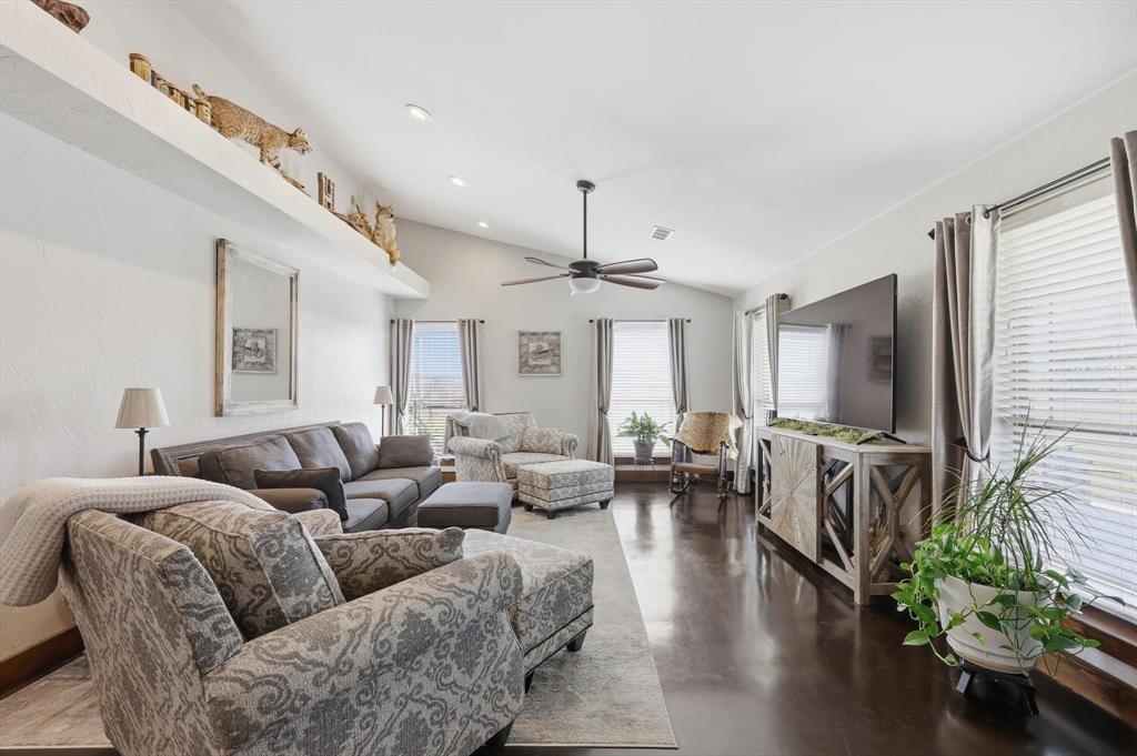 1748 Wilson Road Palmer, TX 75152 - Photo 7 of 40 a living room with furniture and a large window