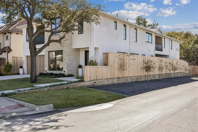 $1,175,000 | 5600 Ellsworth Avenue, Dallas, TX 75206