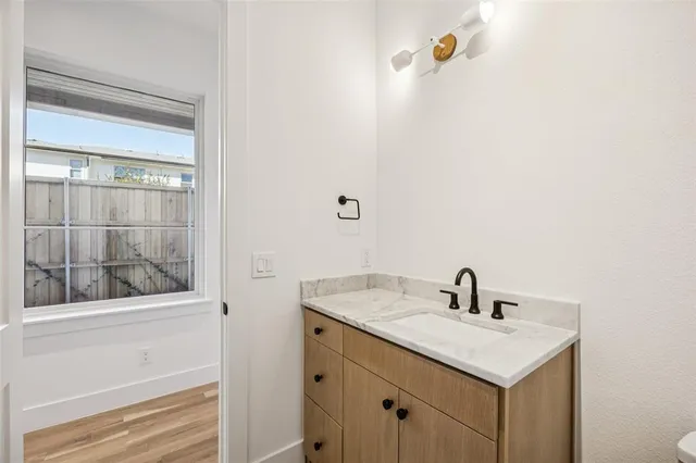 $1,175,000 | 5600 Ellsworth Avenue, Dallas, TX 75206