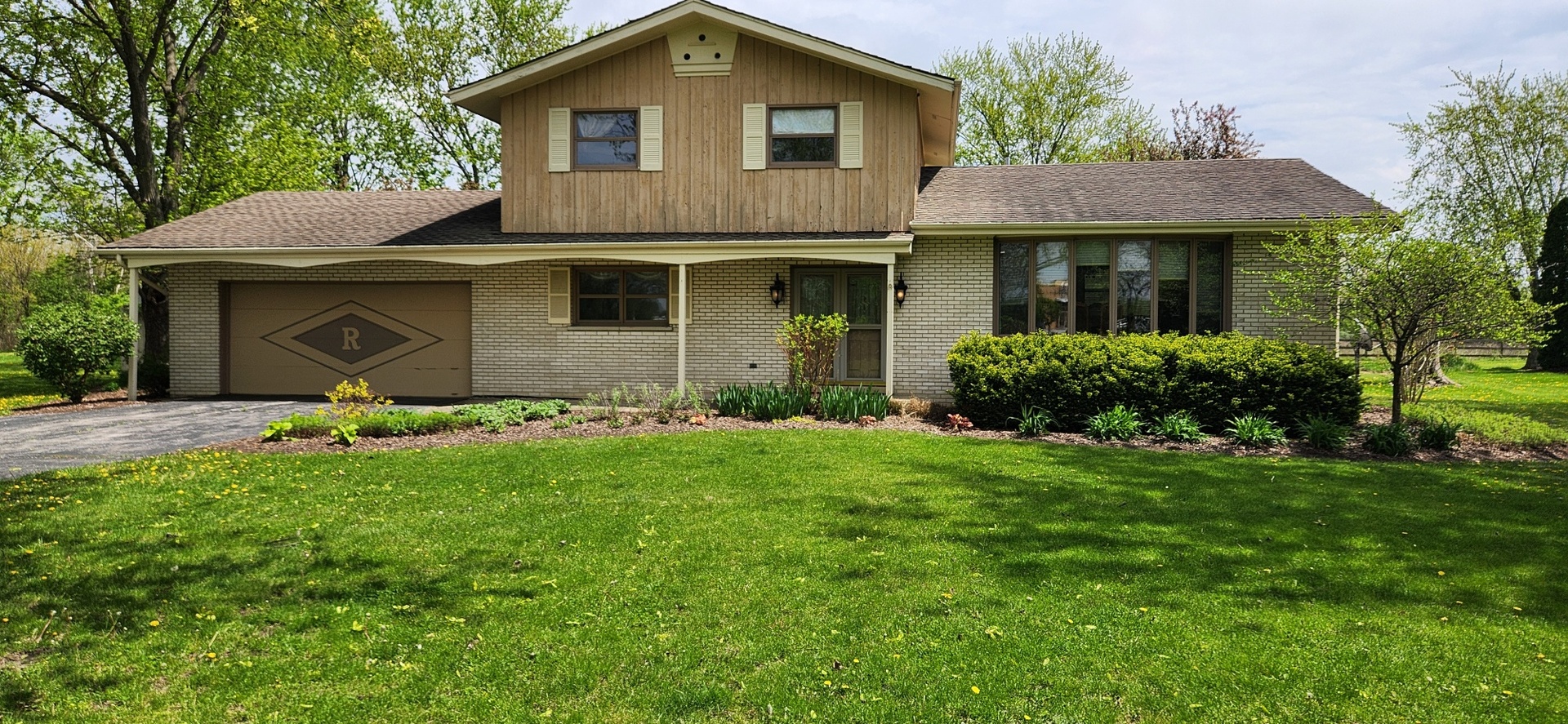 23223 Volbrecht Road Crete, IL 60417 - Photo 1 of 30 Gallery Image 1
