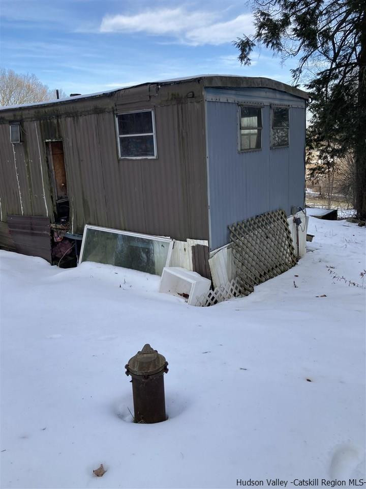 10 Edward Road Milton, NY 12547 - Photo 13 of 16 a front view of a house with a yard