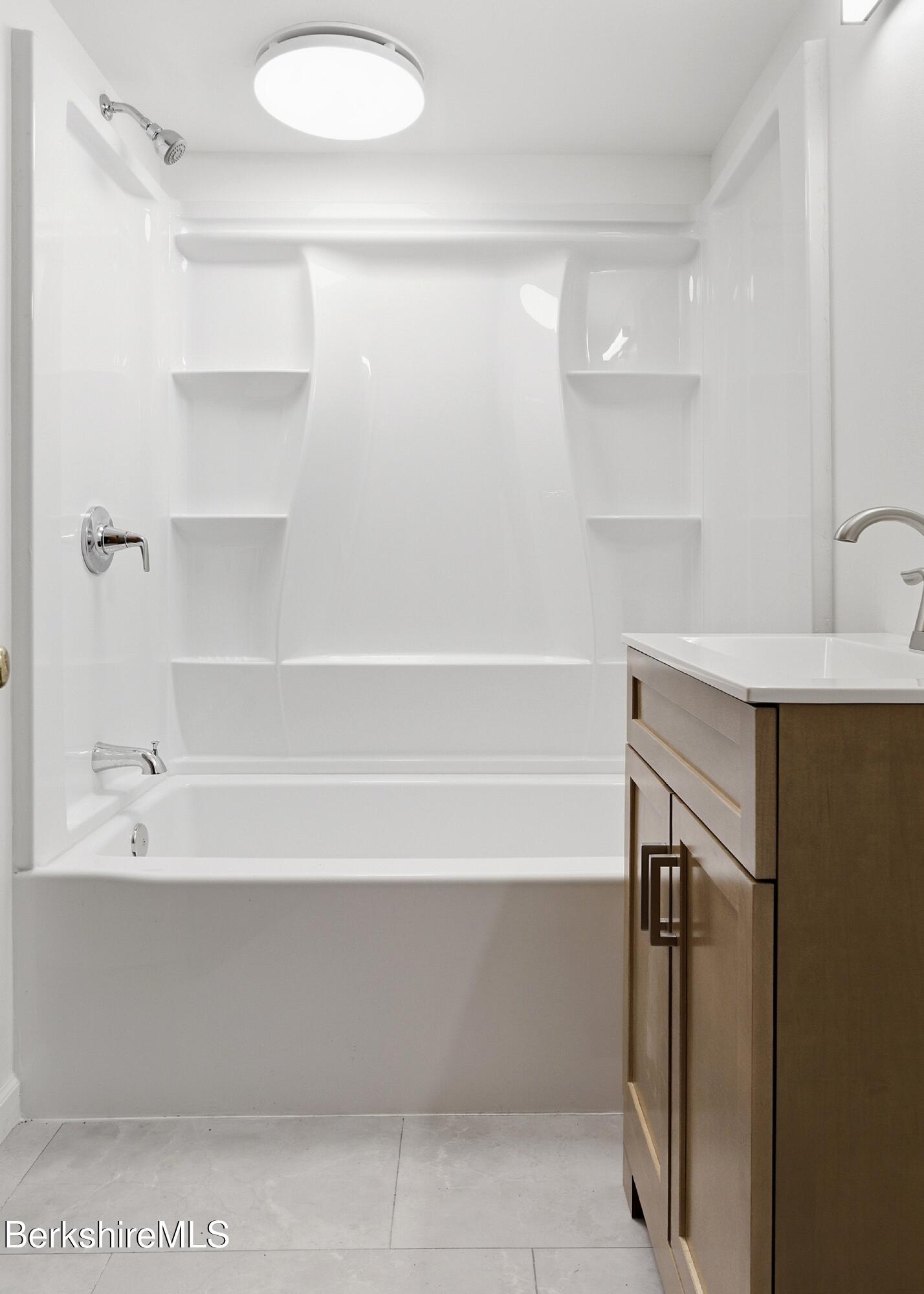 196 Park Avenue, Unit R Dalton, MA 01226 - Photo 11 of 14 BATHROOM