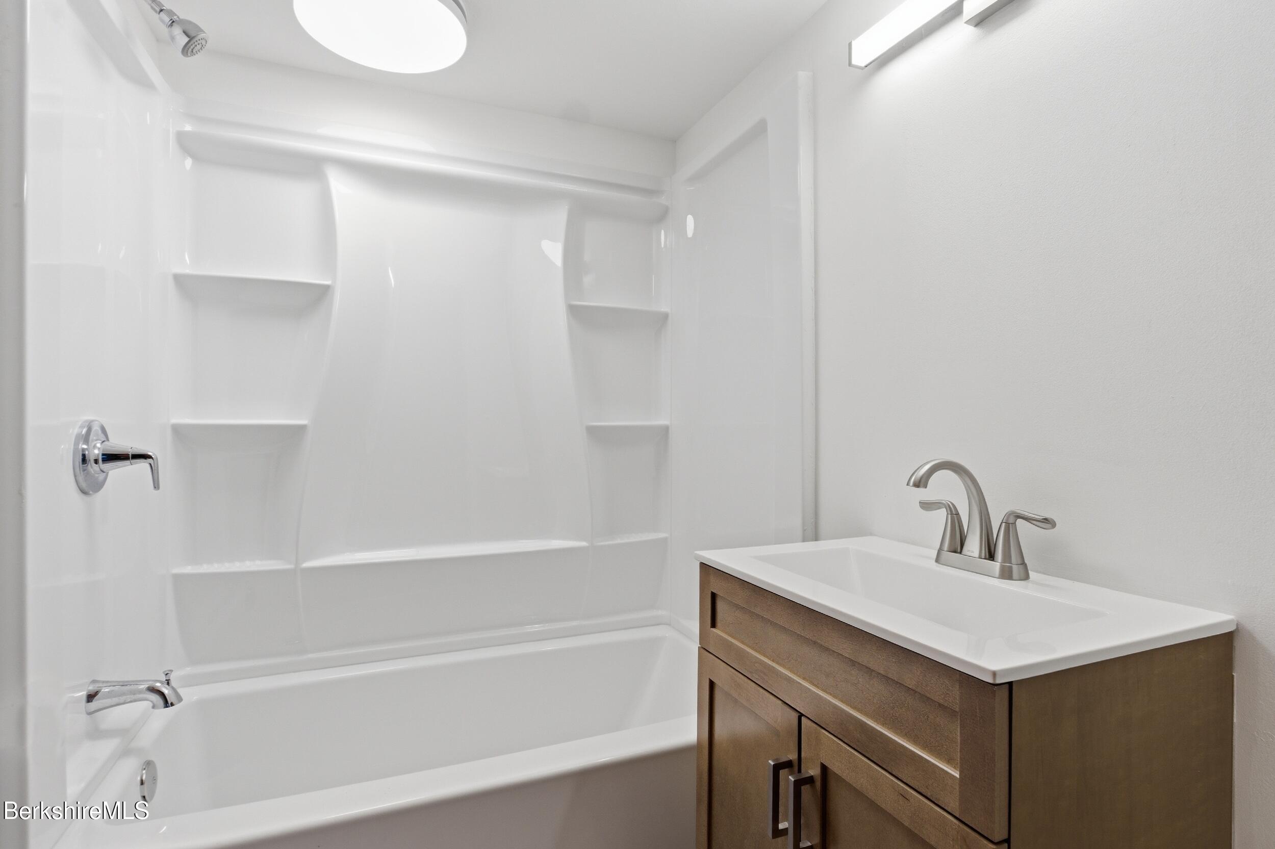 196 Park Avenue, Unit R Dalton, MA 01226 - Photo 10 of 14 BATHROOM