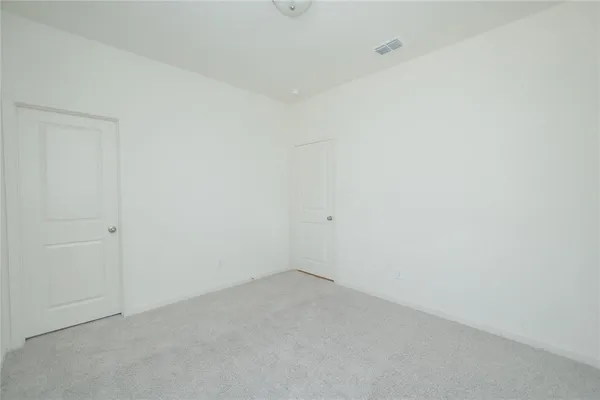 a view of utility room