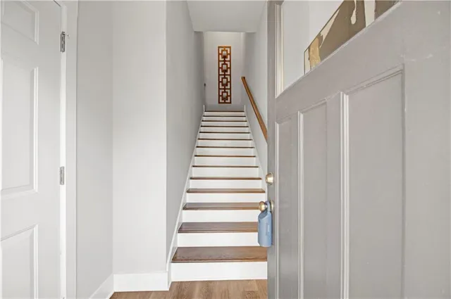 $3,000 | 2030 Main Street Northwest, Unit 205, Atlanta, GA 30318